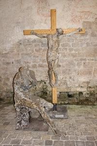 Szene am Kreuz, Skulptur von Wolfgang Eckert